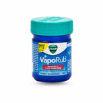 vicks vaporub 25ml 1.jpg